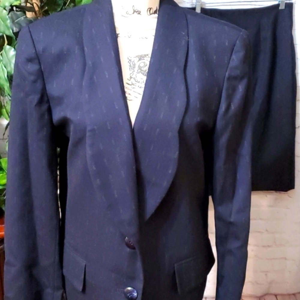 Christian Dior Navy Wool Skirt Suit 14 - Picture 2 of 15